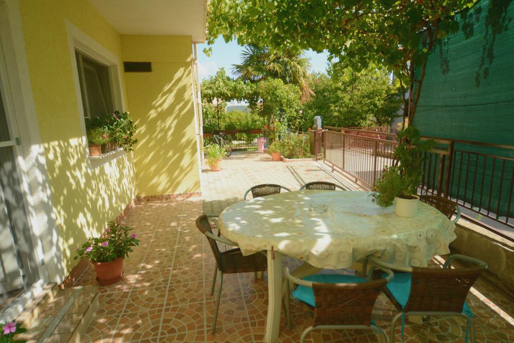 Apartments Bosnjak Шибеник Экстерьер фото
