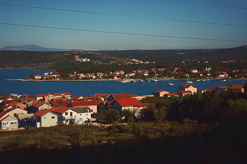 Apartments Bosnjak Шибеник Экстерьер фото